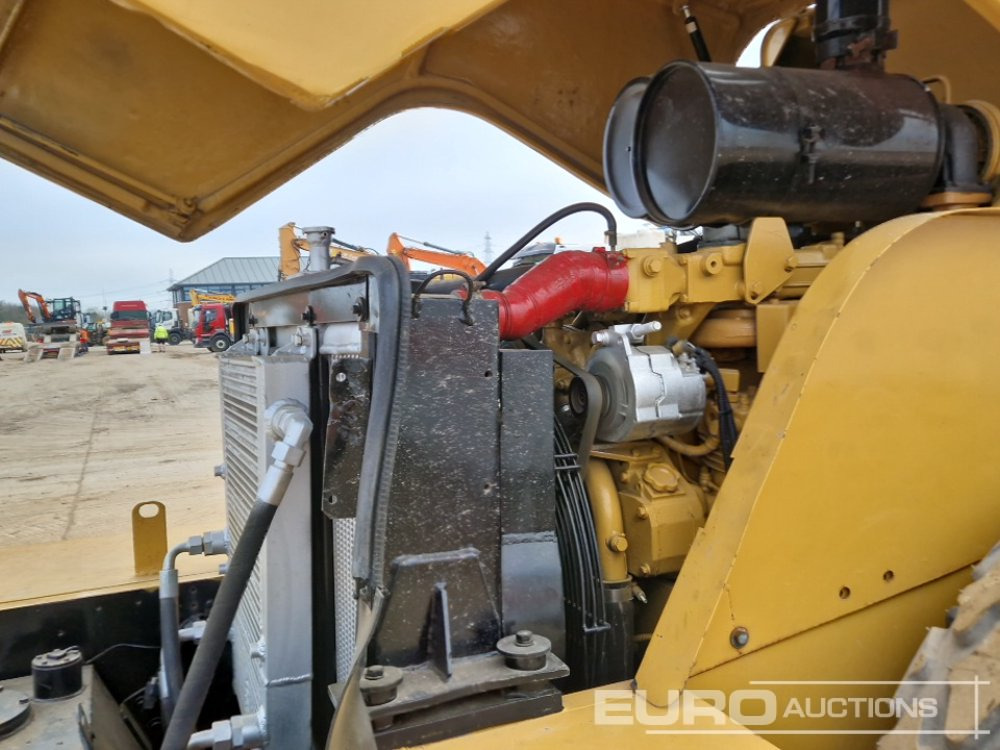 Compacteur CAT CS683E: photos 22
