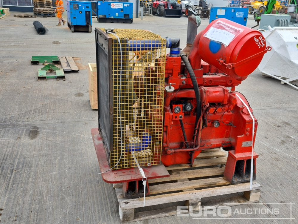Caterpillar 4 Cylinder Engine - Moteur: photos 2 Caterpillar 4 Cylinder Engine - Moteur: photos 2