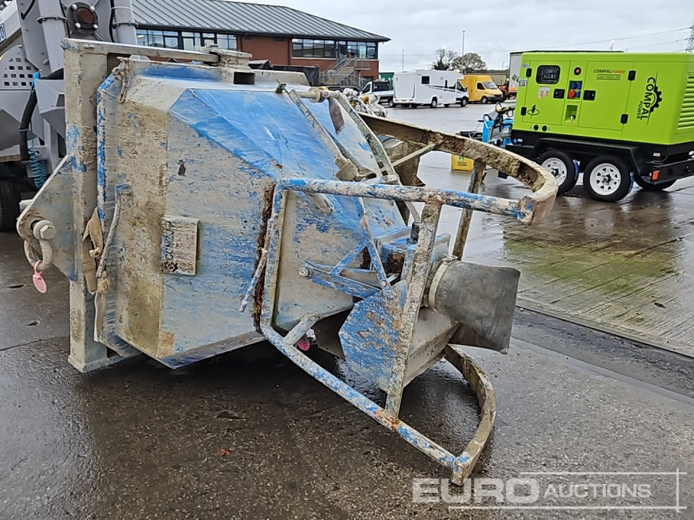 Conquip Concrete Pouring Skip to suit Crane - Benne basculante: photos 3 Conquip Concrete Pouring Skip to suit Crane - Benne basculante: photos 3