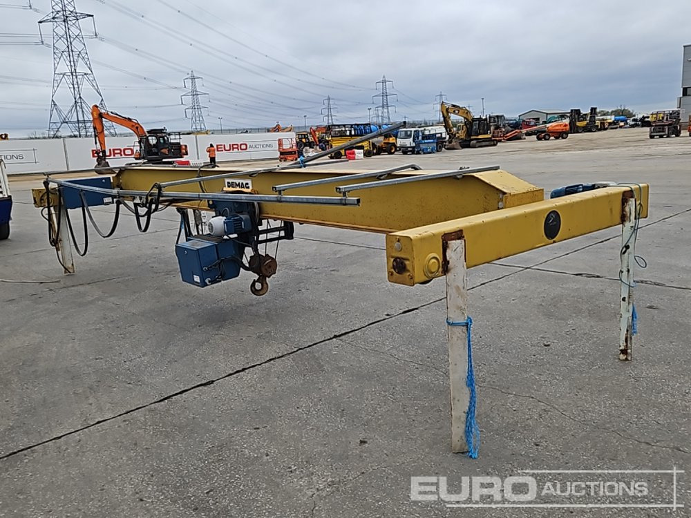 Demag 5 Ton Gantry Crane - Portique de manutention: photos 3 Demag 5 Ton Gantry Crane - Portique de manutention: photos 3