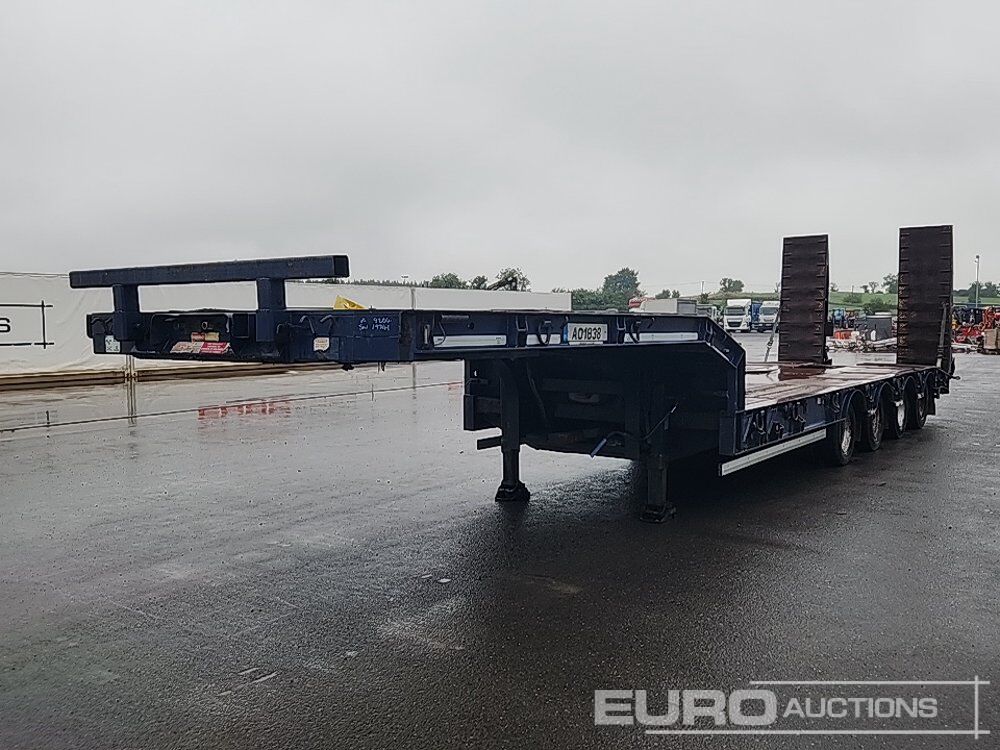 Dennison Trailers 4 Axle Step Frame Low Loader Trailer Hydraulic Ramps Outriggers - Semi-remorque surbaissé: photos 1 Dennison Trailers 4 Axle Step Frame Low Loader Trailer Hydraulic Ramps Outriggers - Semi-remorque surbaissé: photos 1