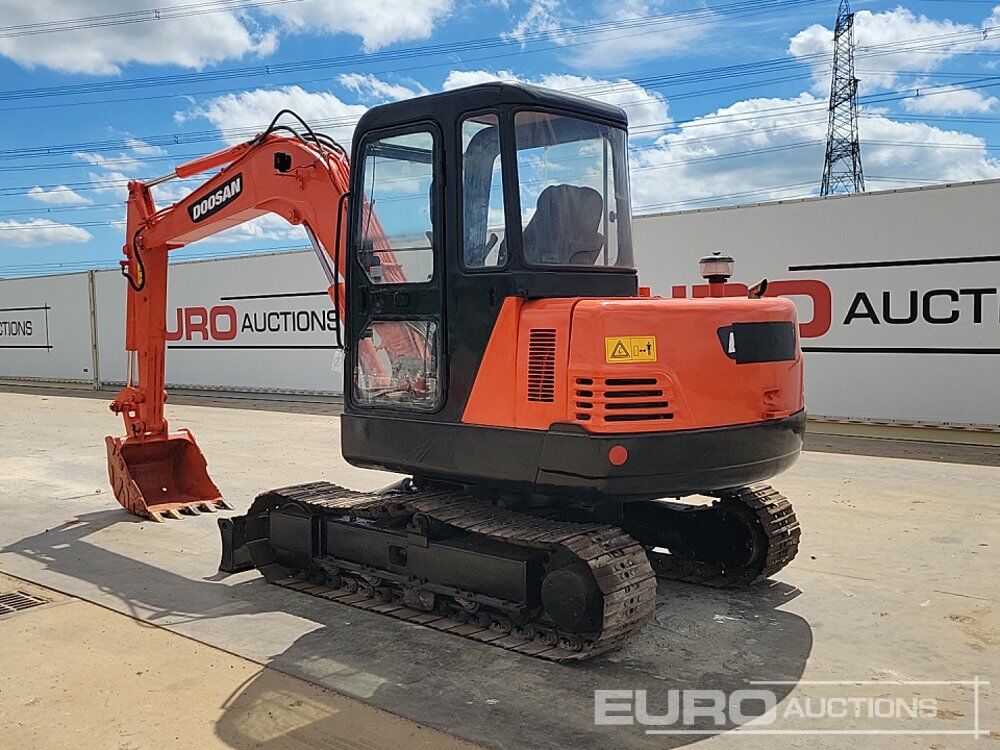 Doosan DH55-V - Mini pelle: photos 3 Doosan DH55-V - Mini pelle: photos 3
