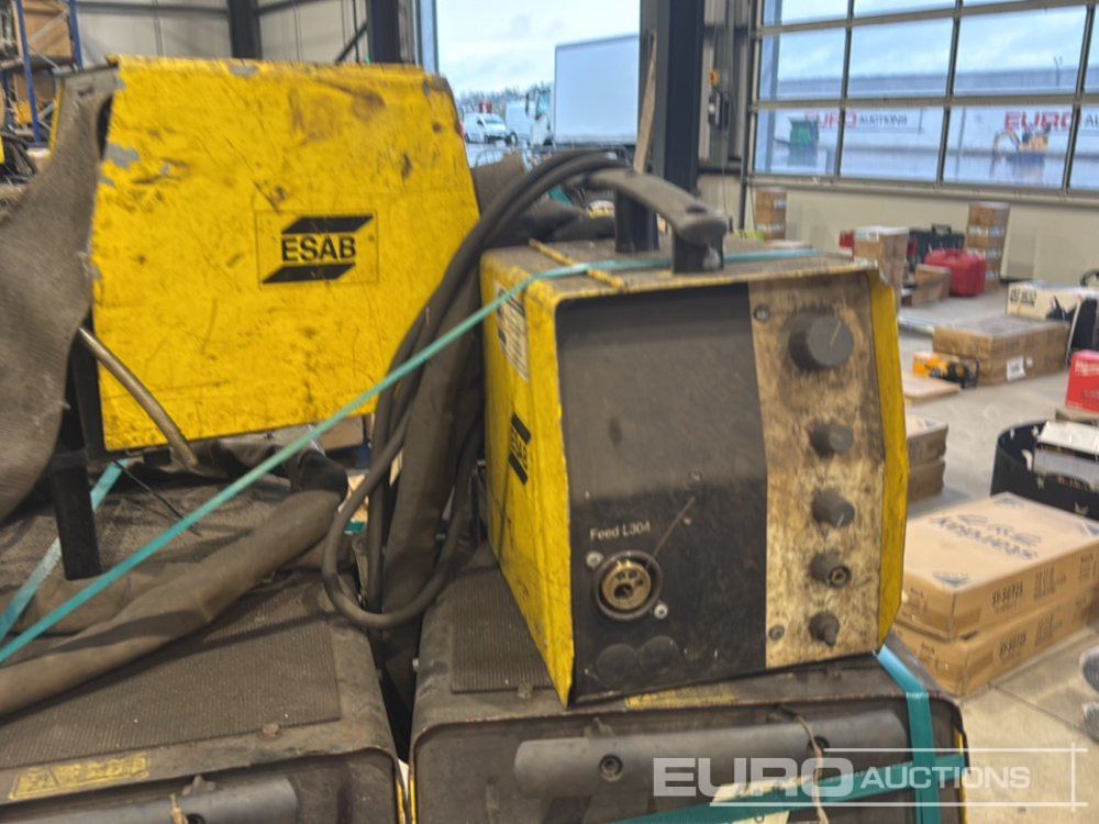 Équipement de garage ESAB Mig Welder (2 of): photos 8 Équipement de garage ESAB Mig Welder (2 of): photos 8