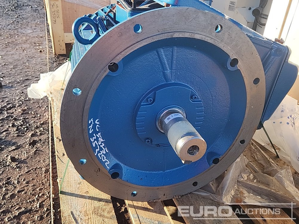 Système électrique pour Engins de chantier Electric Motor: photos 7 Système électrique pour Engins de chantier Electric Motor: photos 7