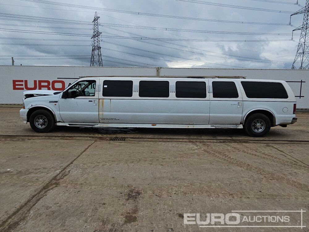 Ford Excursion - Voiture: photos 2 Ford Excursion - Voiture: photos 2