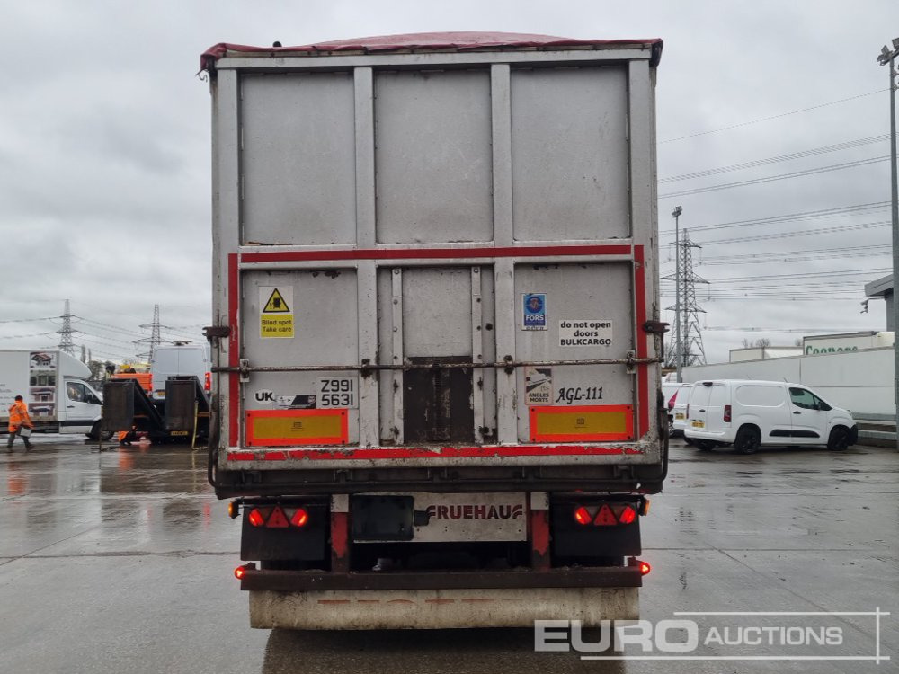Fruehauf Tri Axle Bulk Tipping Trailer, Easy Sheet (CAT C - Insurance Loss) - Semi-remorque benne: photos 4 Fruehauf Tri Axle Bulk Tipping Trailer, Easy Sheet (CAT C - Insurance Loss) - Semi-remorque benne: photos 4