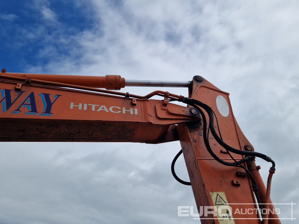 Pelle sur chenille Hitachi ZX210LC-3: photos 25