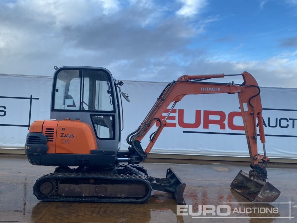 Hitachi ZX30 - Mini pelle: photos 5 Hitachi ZX30 - Mini pelle: photos 5