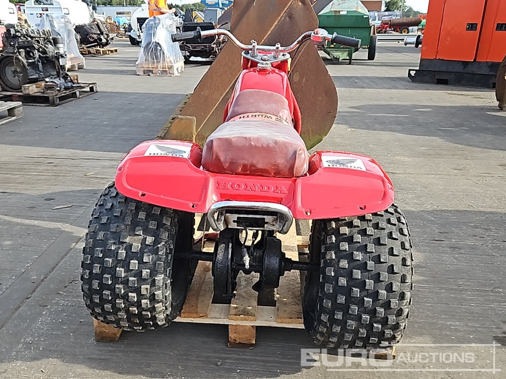 Honda Petrol Tricycle (Non Runner) - Motocyclette: photos 4 Honda Petrol Tricycle (Non Runner) - Motocyclette: photos 4