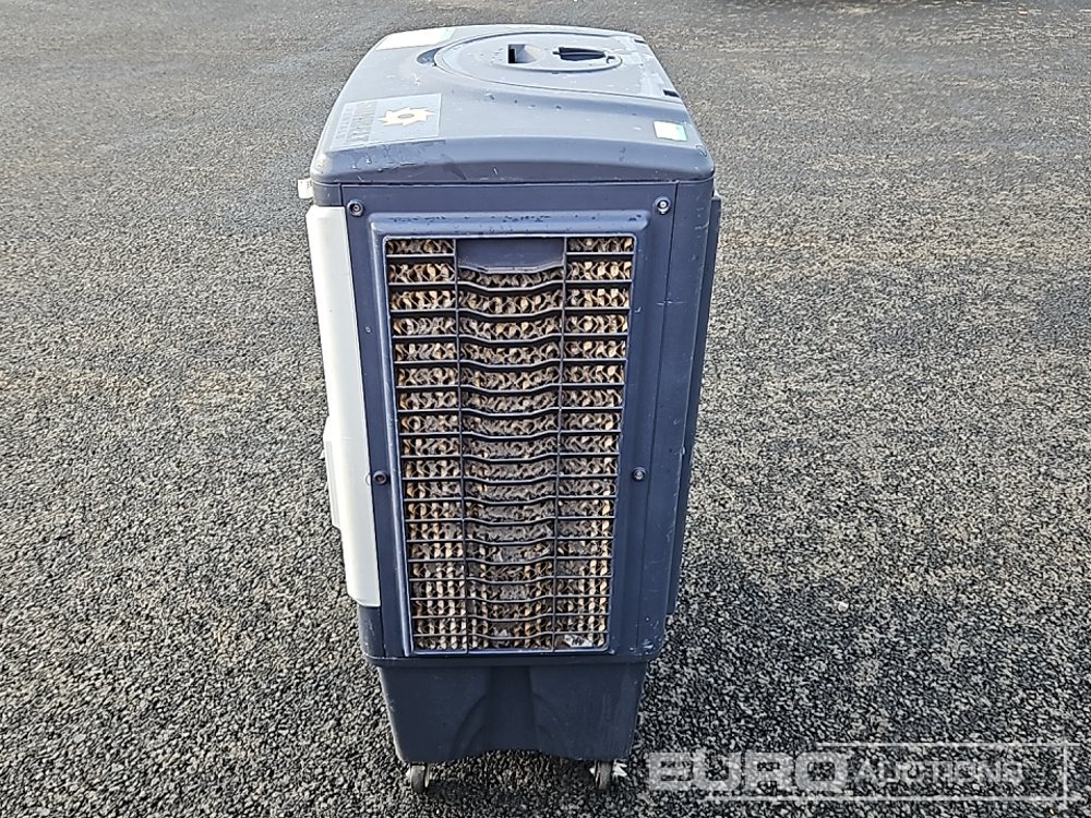 L'équipement de construction Honeywell 230Volt Dehumidifier (30 of): photos 11