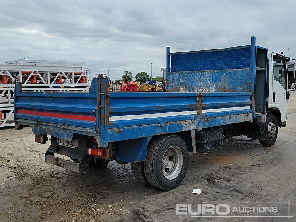 Isuzu 4x2 Dropside Tipper Lorry , Manual Gearbox - Camion benne: photos 5 Isuzu 4x2 Dropside Tipper Lorry , Manual Gearbox - Camion benne: photos 5