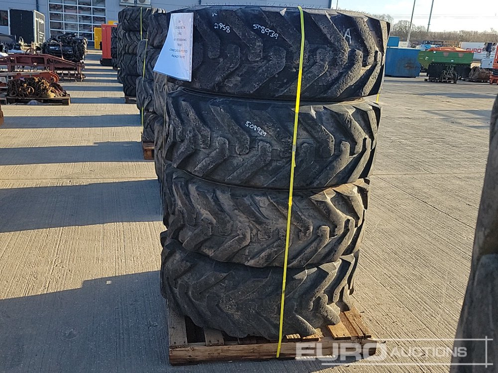 JCB 400/80-24 Tyre (4 of) - Pneu: photos 2 JCB 400/80-24 Tyre (4 of) - Pneu: photos 2