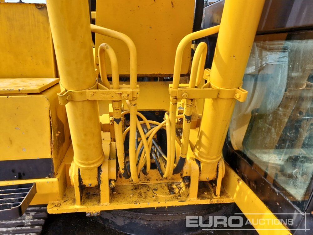 Pelle JCB JS130: photos 29