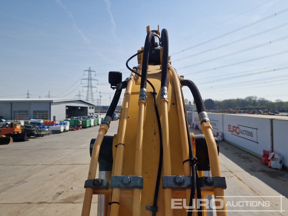 Pelle sur chenille JCB JS130LC: photos 31 Pelle sur chenille JCB JS130LC: photos 31