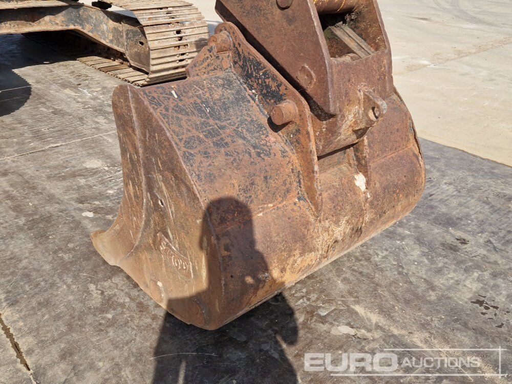 Pelle sur chenille JCB JS130LC: photos 18 Pelle sur chenille JCB JS130LC: photos 18