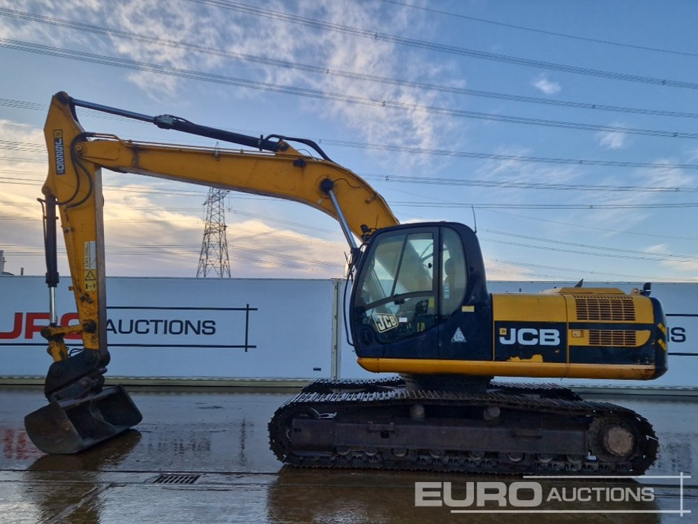 JCB JS220LC - Pelle sur chenille: photos 2 JCB JS220LC - Pelle sur chenille: photos 2