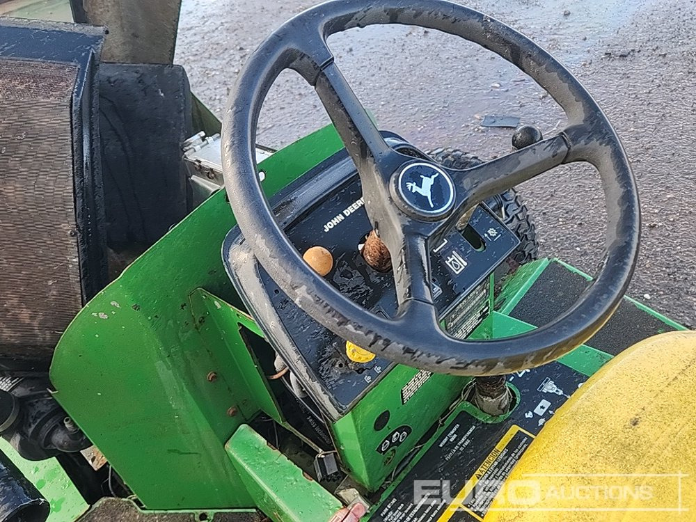 Motofaucheuse John Deere 2653A: photos 14 Motofaucheuse John Deere 2653A: photos 14