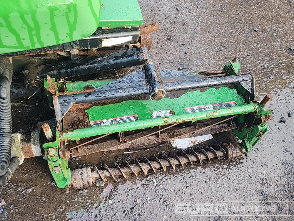 Motofaucheuse John Deere 2653A: photos 10 Motofaucheuse John Deere 2653A: photos 10