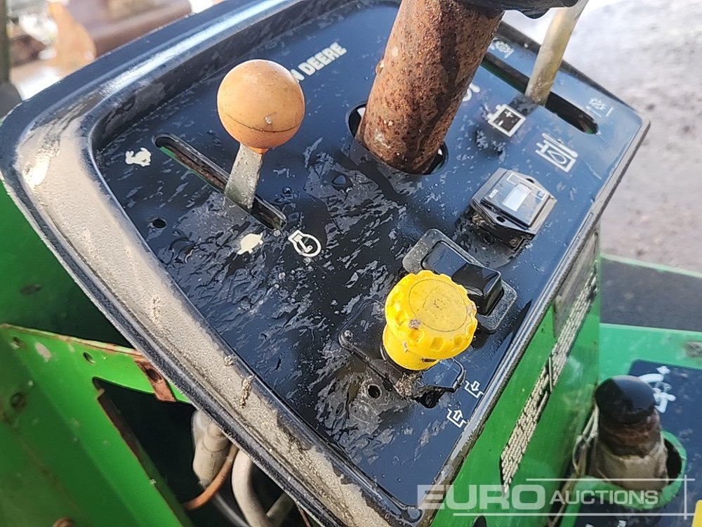 Motofaucheuse John Deere 2653A: photos 15 Motofaucheuse John Deere 2653A: photos 15