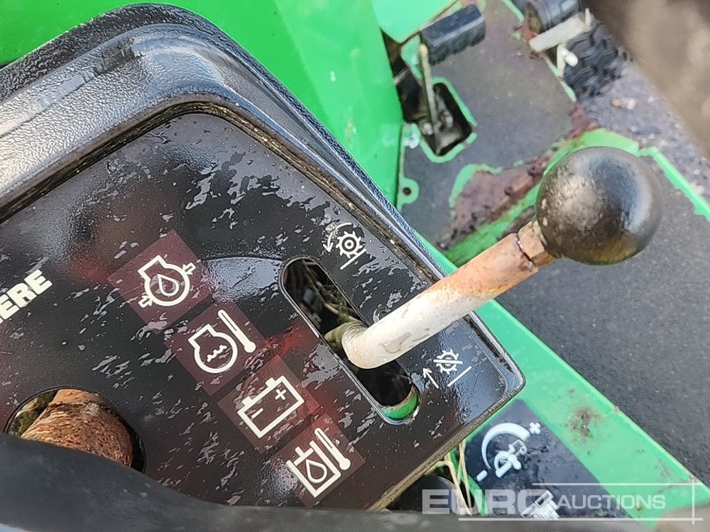 Motofaucheuse John Deere 2653A: photos 16 Motofaucheuse John Deere 2653A: photos 16