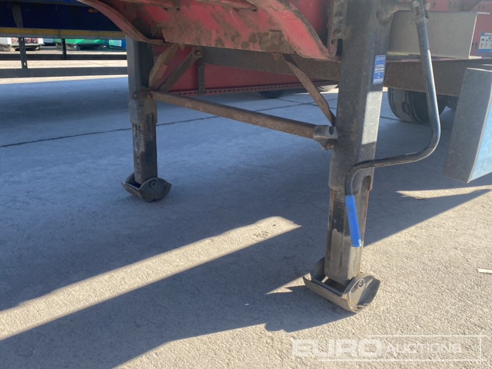 Krone SD - Semi-remorque rideaux coulissants: photos 5 Krone SD - Semi-remorque rideaux coulissants: photos 5