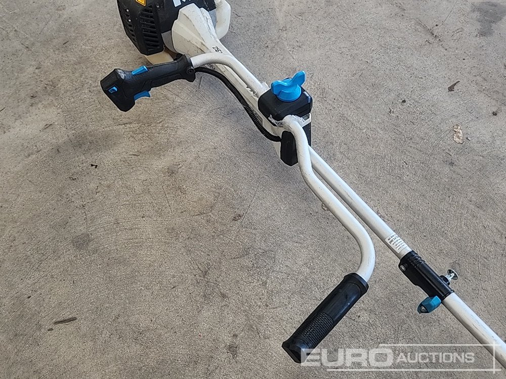 Équipement de garage Macallister Petrol Strimmer: photos 7
