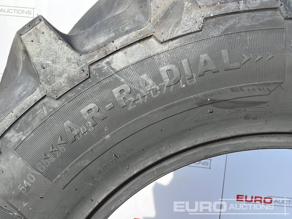 Unused Vannova 540/65R28-149 R1W Tyres (2 of) - Machine agricole: photos 5 Unused Vannova 540/65R28-149 R1W Tyres (2 of) - Machine agricole: photos 5