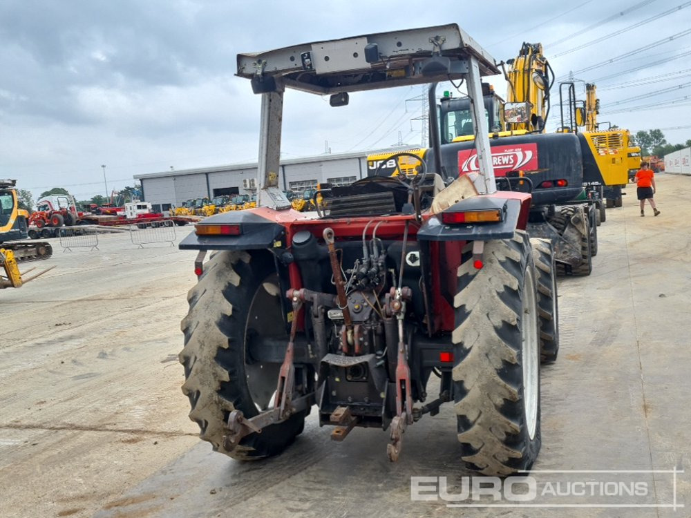 Massey Ferguson MF3060 - Tracteur agricole: photos 5 Massey Ferguson MF3060 - Tracteur agricole: photos 5