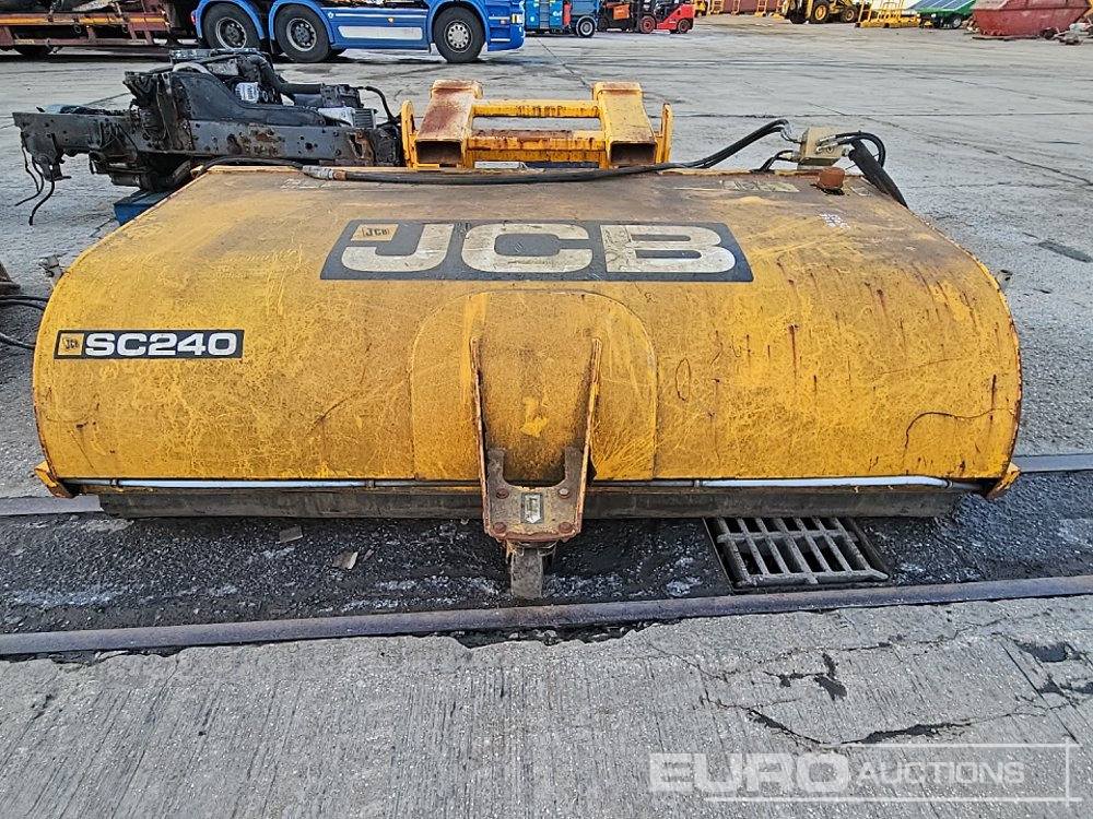 2018 JCB SC240 - Matériel de manutention: photos 2 2018 JCB SC240 - Matériel de manutention: photos 2