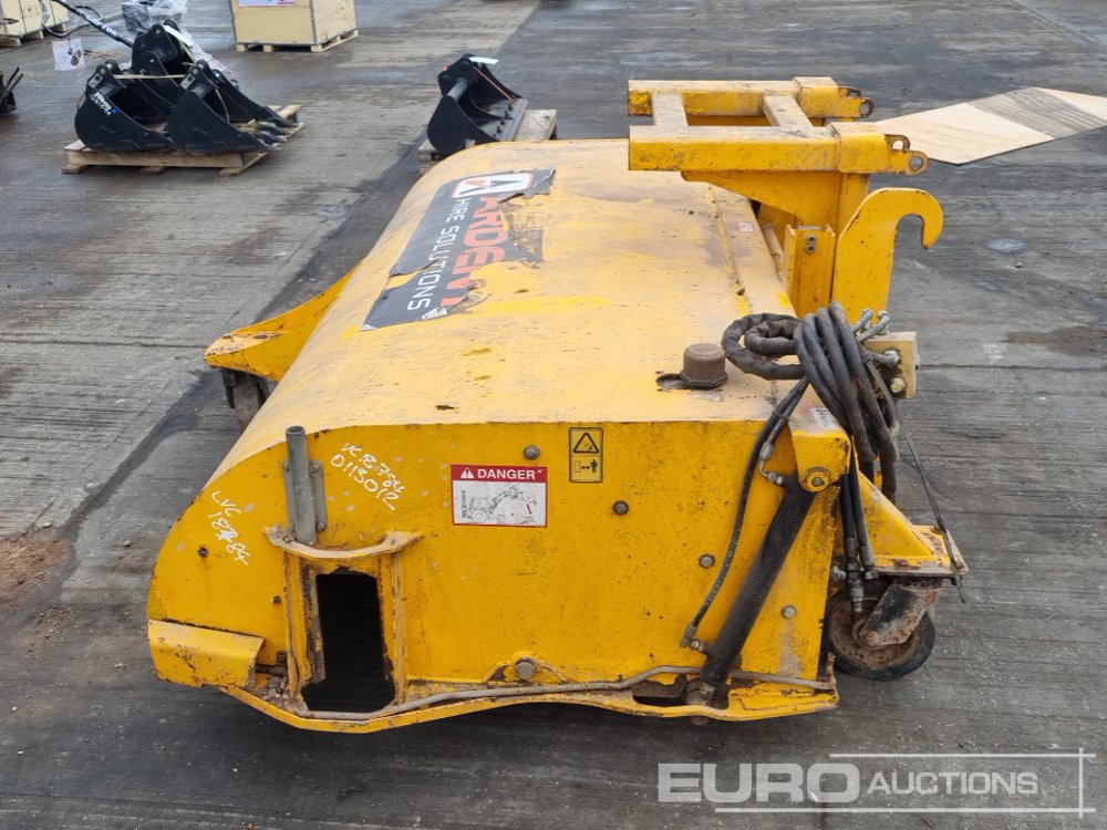 2018 JCB SC240 - Matériel de manutention: photos 2 2018 JCB SC240 - Matériel de manutention: photos 2