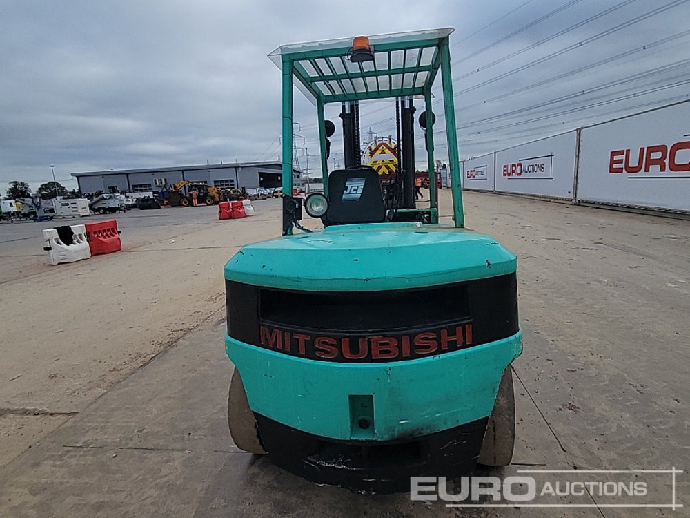 Mitsubishi FD50C - Chariot élévateur: photos 4 Mitsubishi FD50C - Chariot élévateur: photos 4
