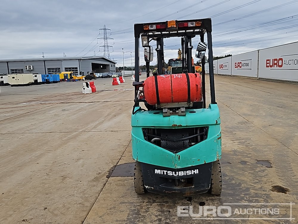Mitsubishi FG15T - Chariot élévateur: photos 4 Mitsubishi FG15T - Chariot élévateur: photos 4