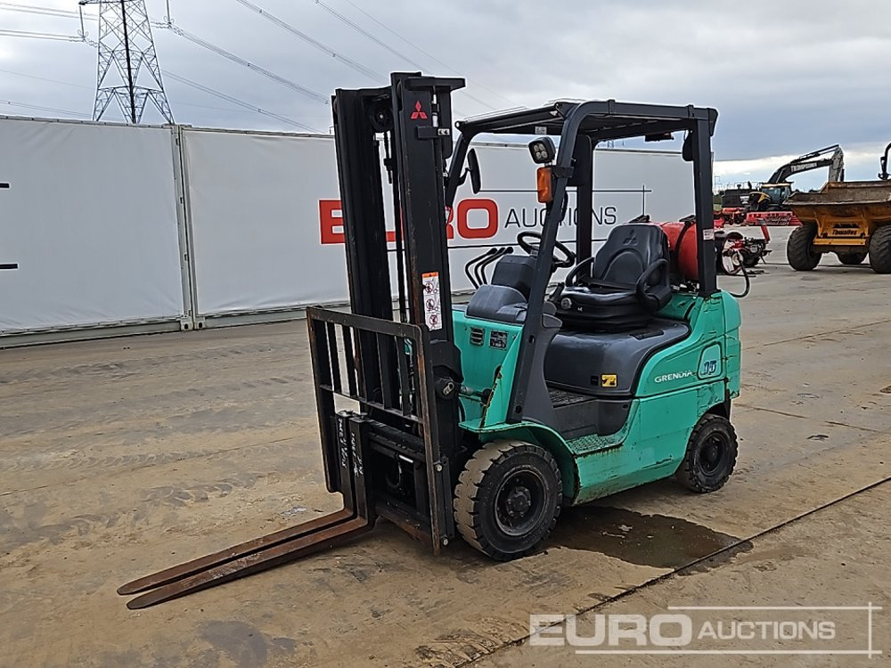 Mitsubishi FG15T - Chariot élévateur: photos 1 Mitsubishi FG15T - Chariot élévateur: photos 1