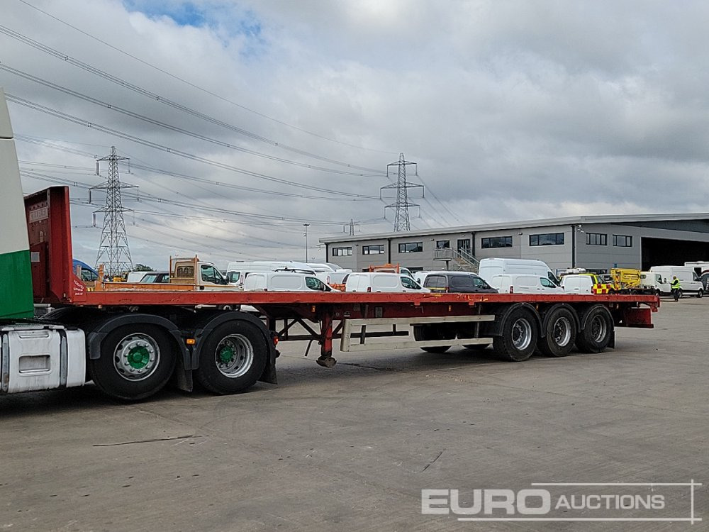 Montracon Tri Axle Flatbed Trailer - Semi-remorque plateau: photos 1 Montracon Tri Axle Flatbed Trailer - Semi-remorque plateau: photos 1