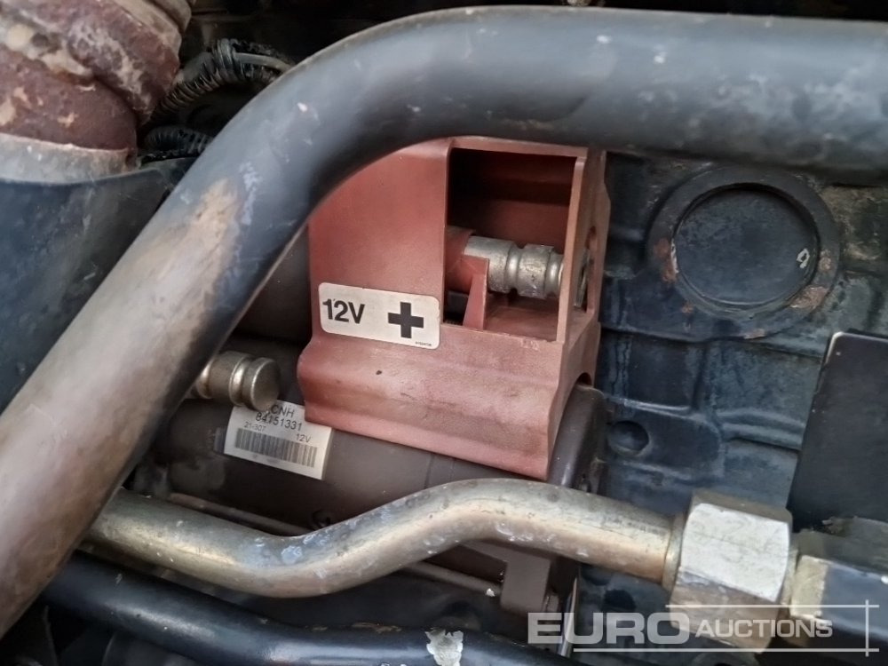 Tracteur agricole New Holland T6080: photos 30 Tracteur agricole New Holland T6080: photos 30