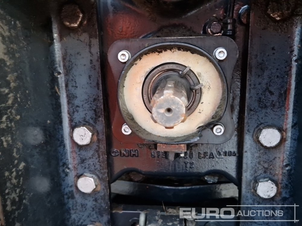 Tracteur agricole New Holland T6080: photos 20 Tracteur agricole New Holland T6080: photos 20