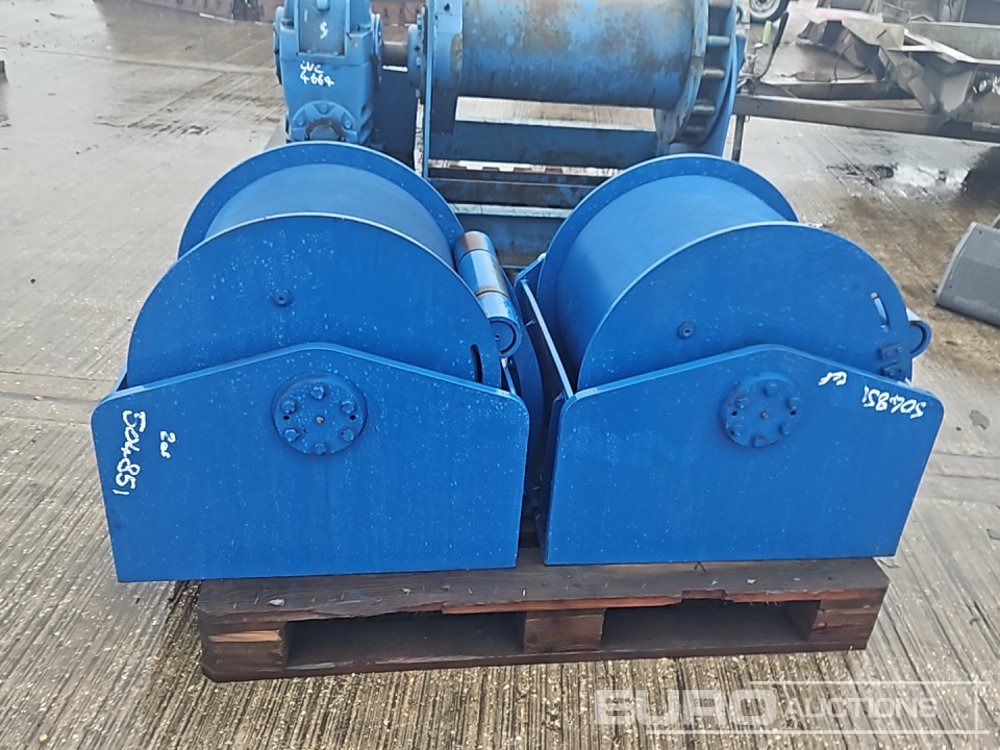 Nim Hydraulic Winch (2 of) - Treuil: photos 4 Nim Hydraulic Winch (2 of) - Treuil: photos 4