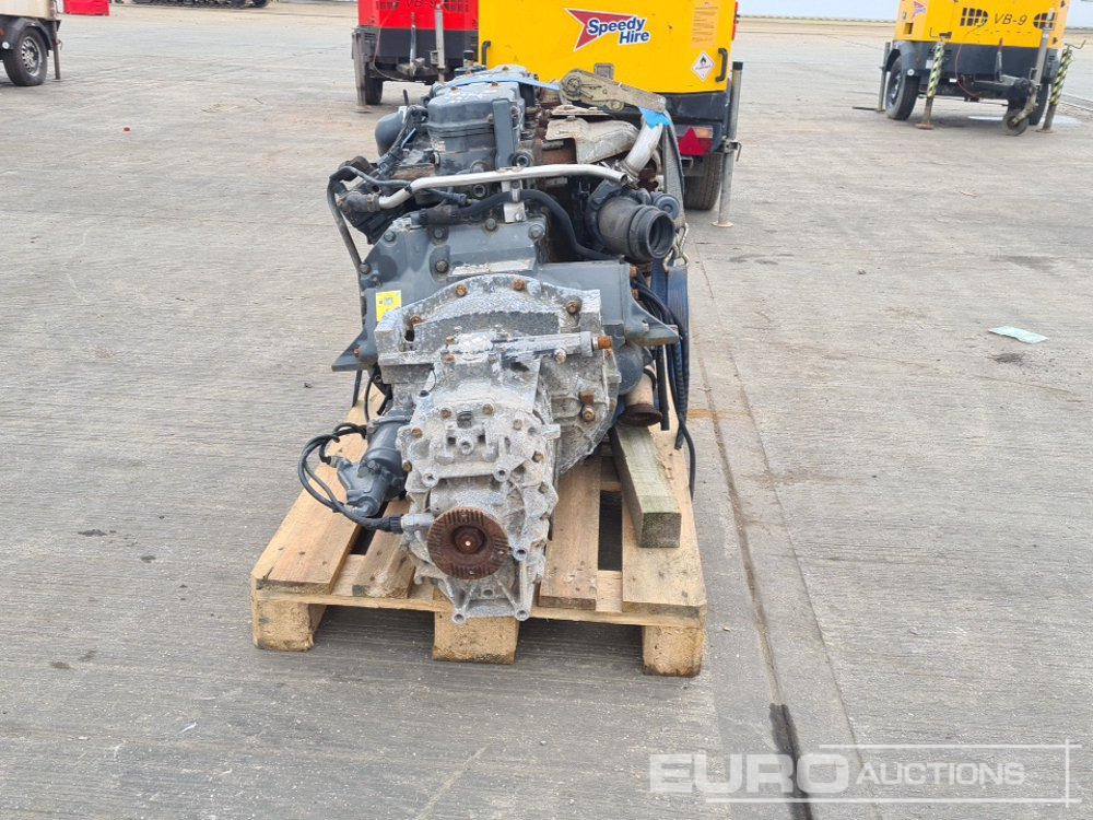 Paccar 4 Cylinder Engine, Gearbox - Moteur: photos 5 Paccar 4 Cylinder Engine, Gearbox - Moteur: photos 5