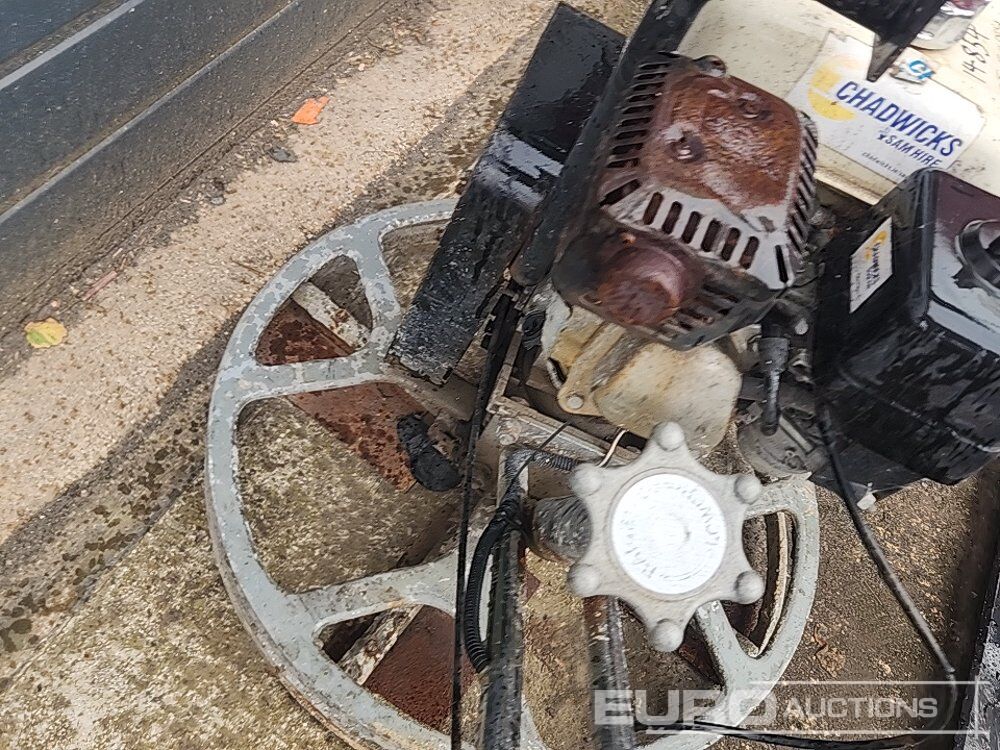 Petrol Powerfloat - Travaux routiers: photos 4 Petrol Powerfloat - Travaux routiers: photos 4