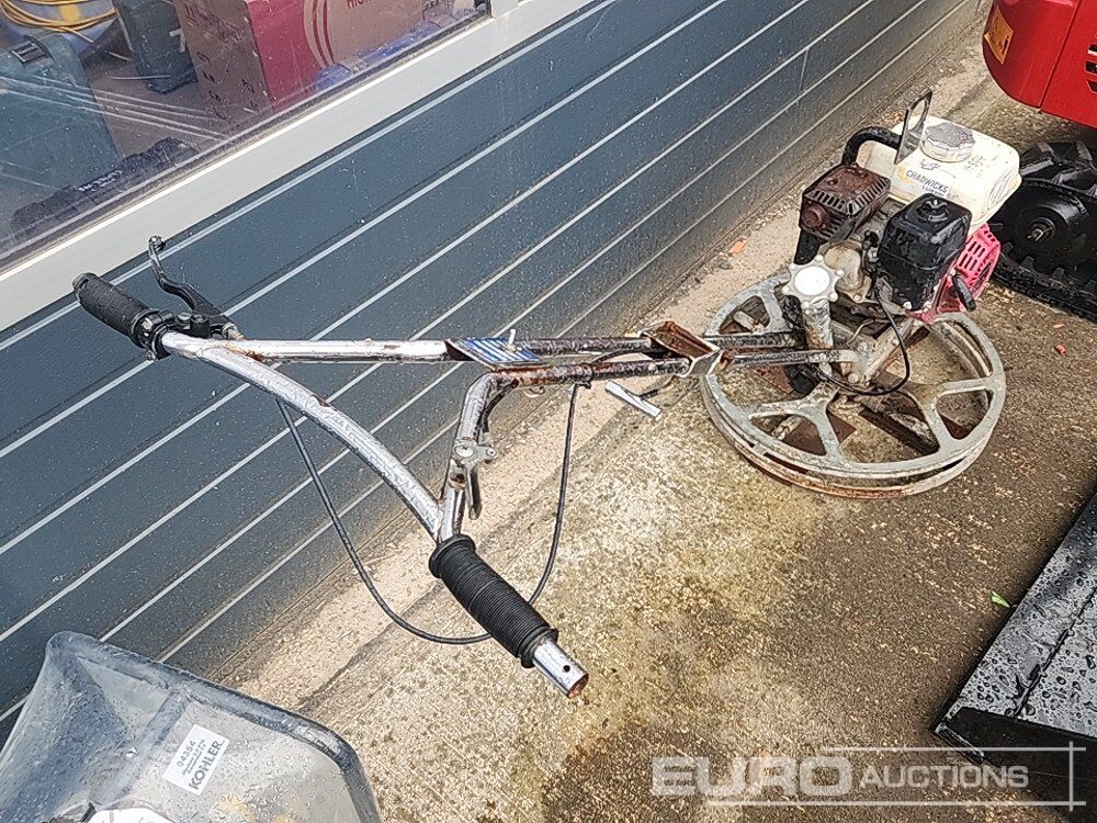 Petrol Powerfloat - Travaux routiers: photos 2 Petrol Powerfloat - Travaux routiers: photos 2