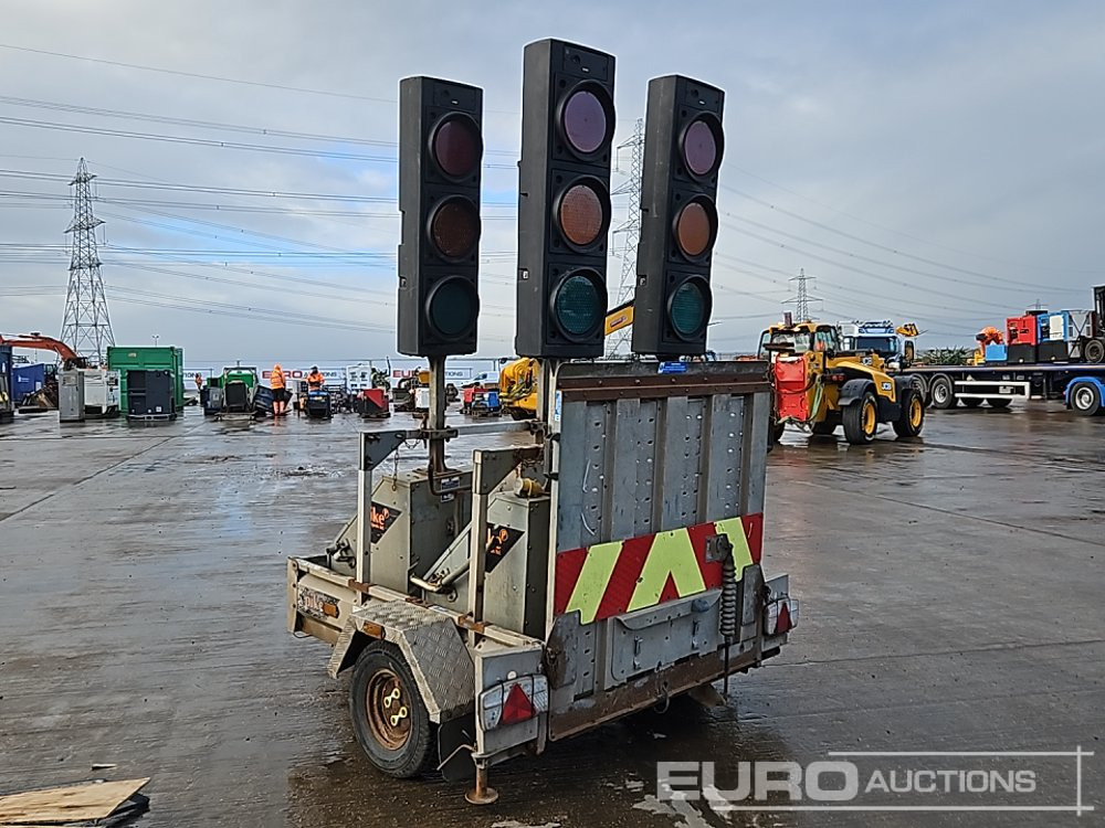 Pike Single Axle 4 Way Traffic Light System, Ramp - Remorque porte engin: photos 3 Pike Single Axle 4 Way Traffic Light System, Ramp - Remorque porte engin: photos 3