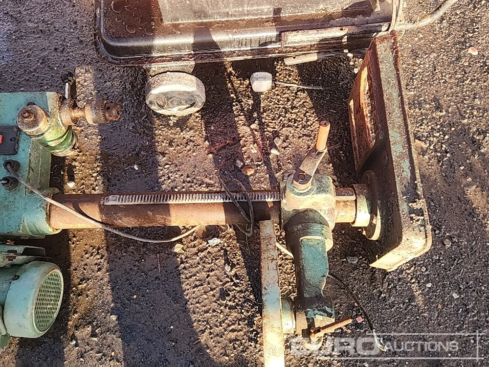 Réchauffeur de construction Pillar Drill, Space Heater, Aluminium Fuel Tanks (4 of): photos 6 Réchauffeur de construction Pillar Drill, Space Heater, Aluminium Fuel Tanks (4 of): photos 6