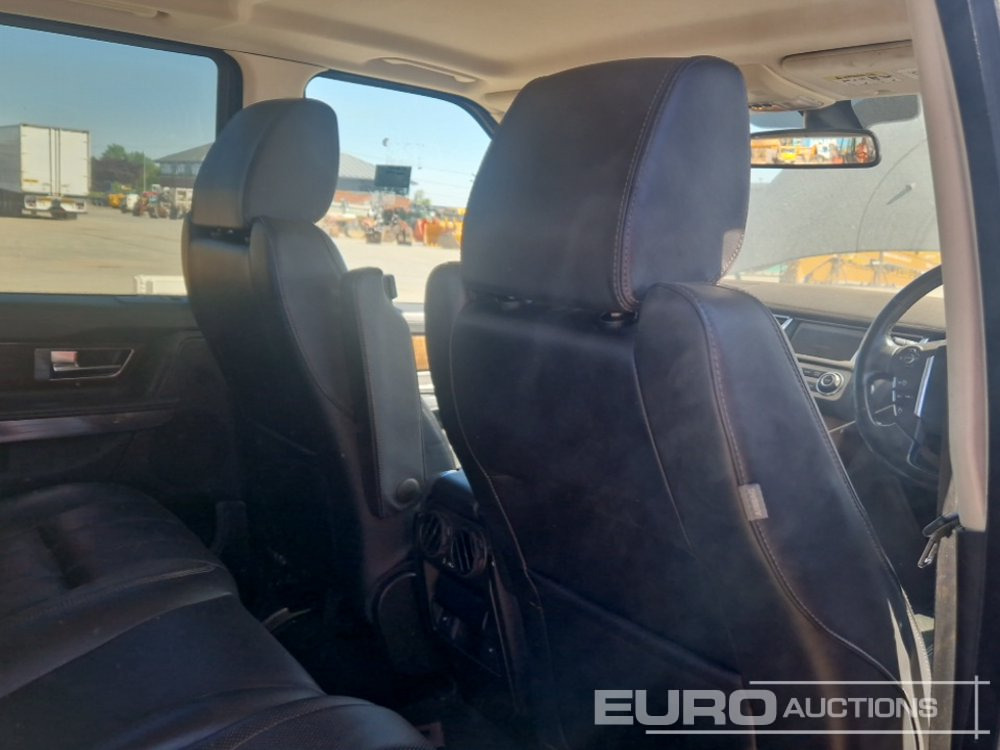 SUV Range Rover Sport HSE: photos 24