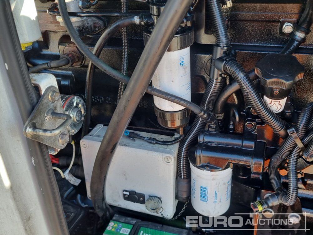 Groupe électrogène SDMO R220: photos 18