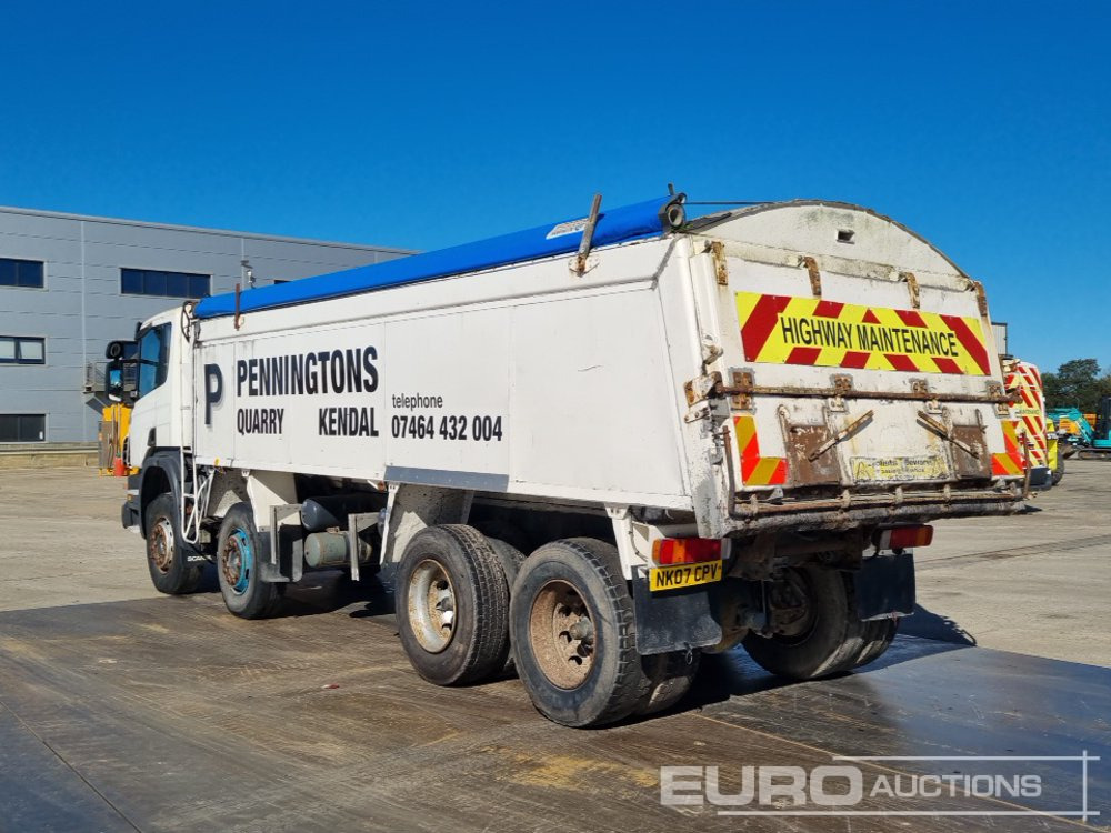 Scania P380 - Camion benne: photos 3 Scania P380 - Camion benne: photos 3
