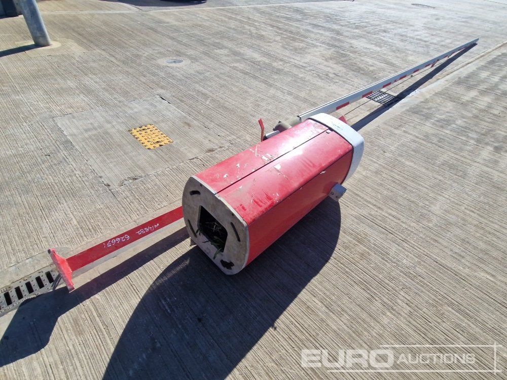 Security Barrier Gate - L'équipement de construction: photos 3 Security Barrier Gate - L'équipement de construction: photos 3