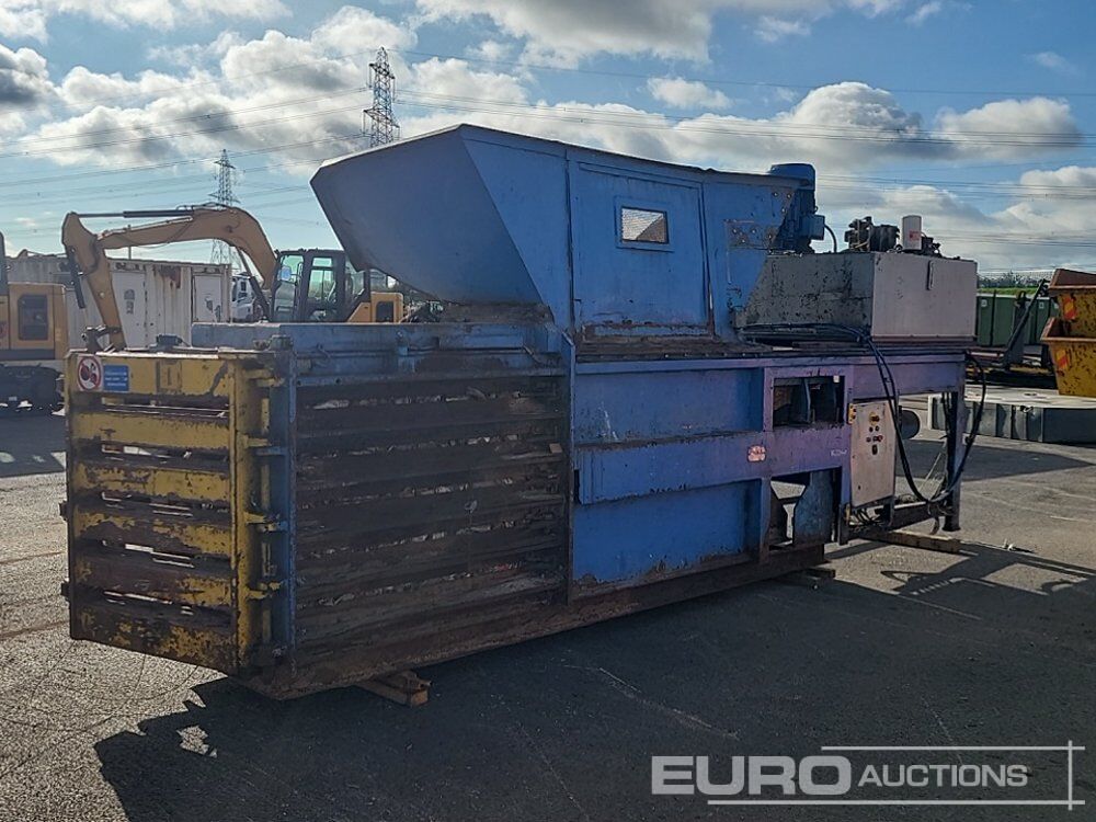 Static Waste Compactor - L'équipement de construction: photos 1 Static Waste Compactor - L'équipement de construction: photos 1