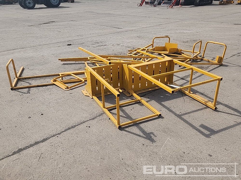 Steel Safety Rails - L'équipement de construction: photos 4 Steel Safety Rails - L'équipement de construction: photos 4