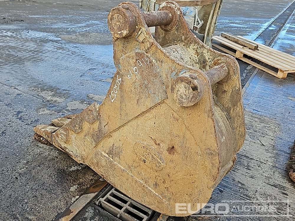 Strickland 18" Digging Bucket 80mm Pin to suit 20 Ton Excavator - Godet: photos 3 Strickland 18" Digging Bucket 80mm Pin to suit 20 Ton Excavator - Godet: photos 3