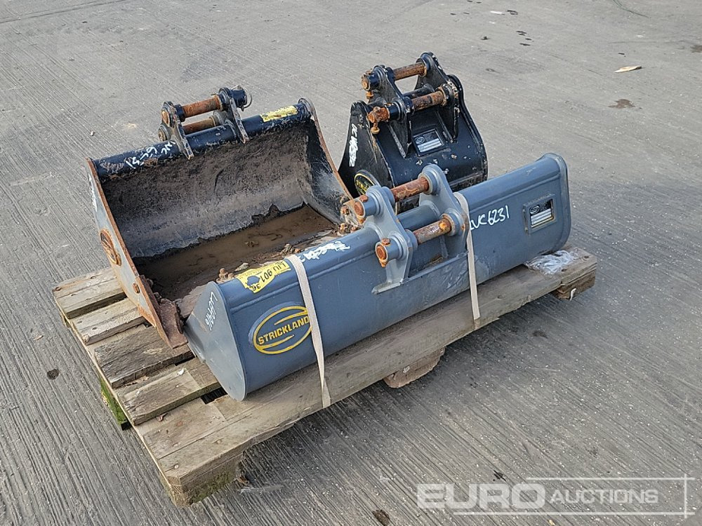 Strickland 36" Ditching, 24", 12" Digging Bucket 30mm Pin to suit Mini Excavator - Godet: photos 3 Strickland 36" Ditching, 24", 12" Digging Bucket 30mm Pin to suit Mini Excavator - Godet: photos 3